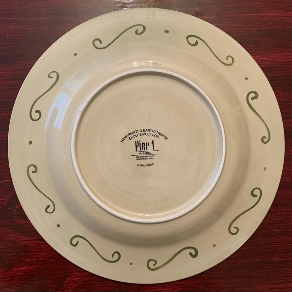 Pier 1 Vallarta 13 inch chop plate round platter